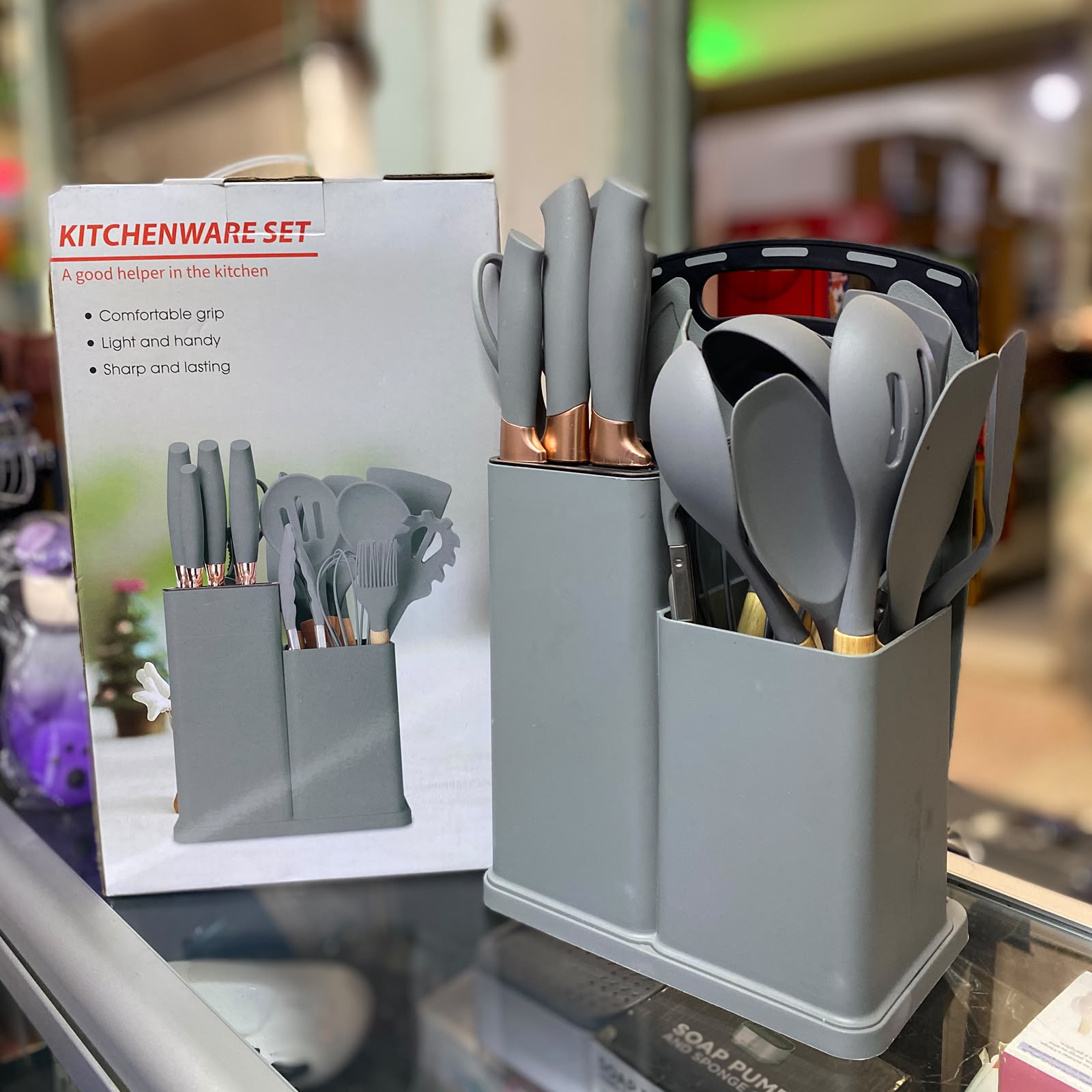 Kitchen ware set