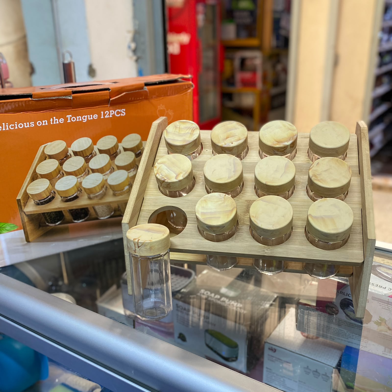 Spice rack