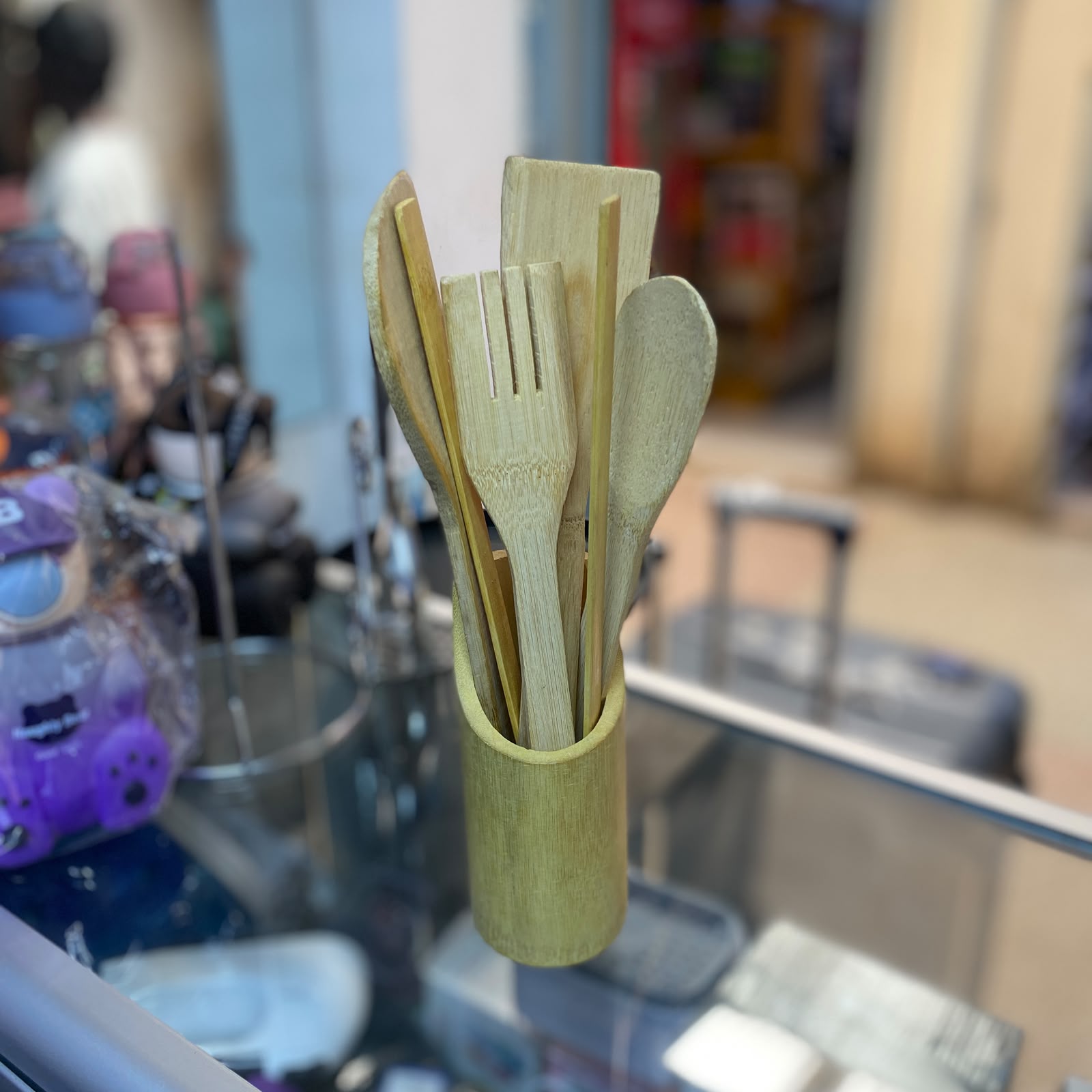 Wooden cookware