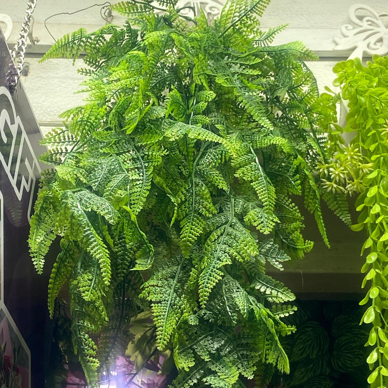 Artificial hanging fern
