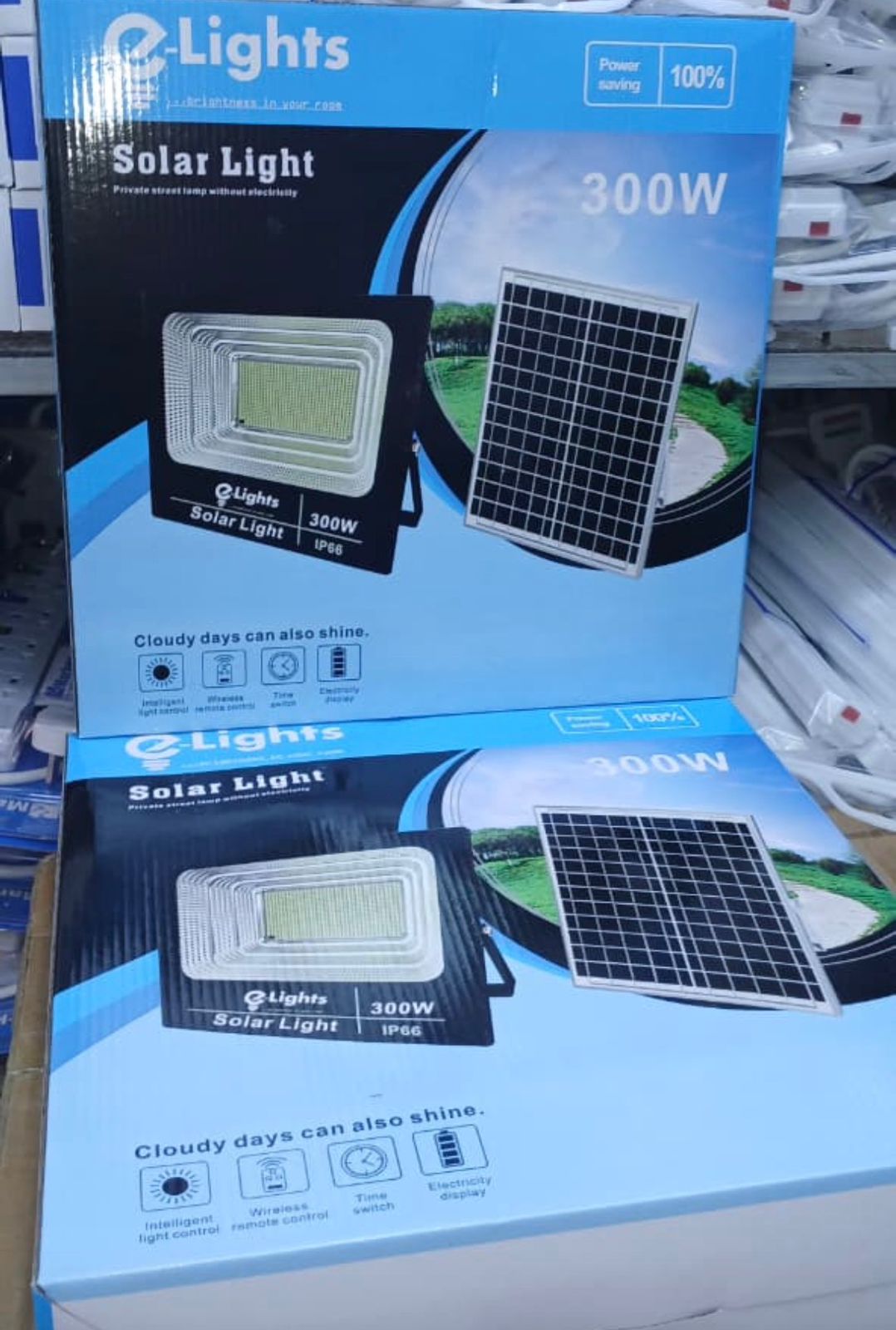 E-LIGHT Solar Floodlights