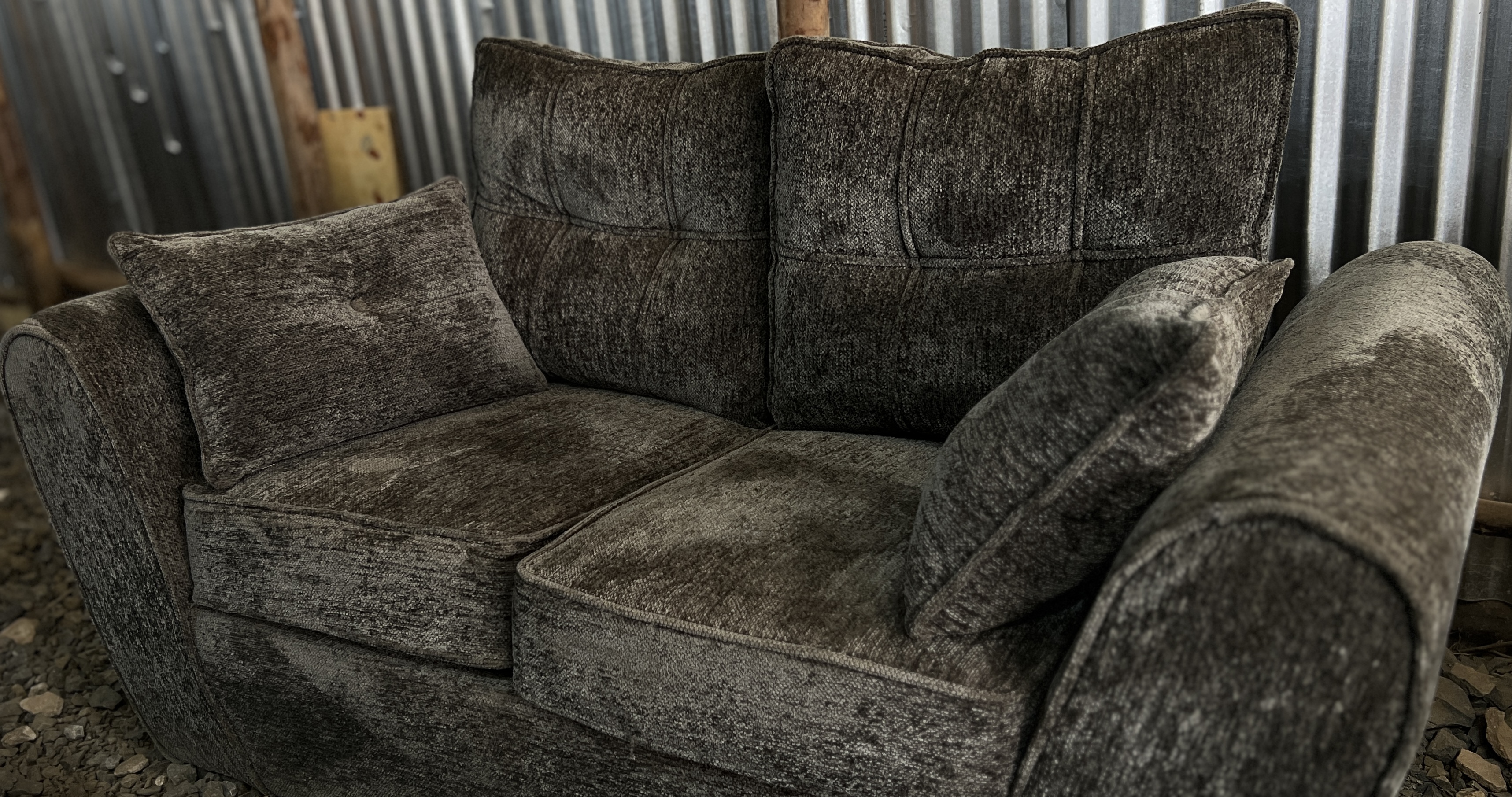 Dark brown butterfly seat