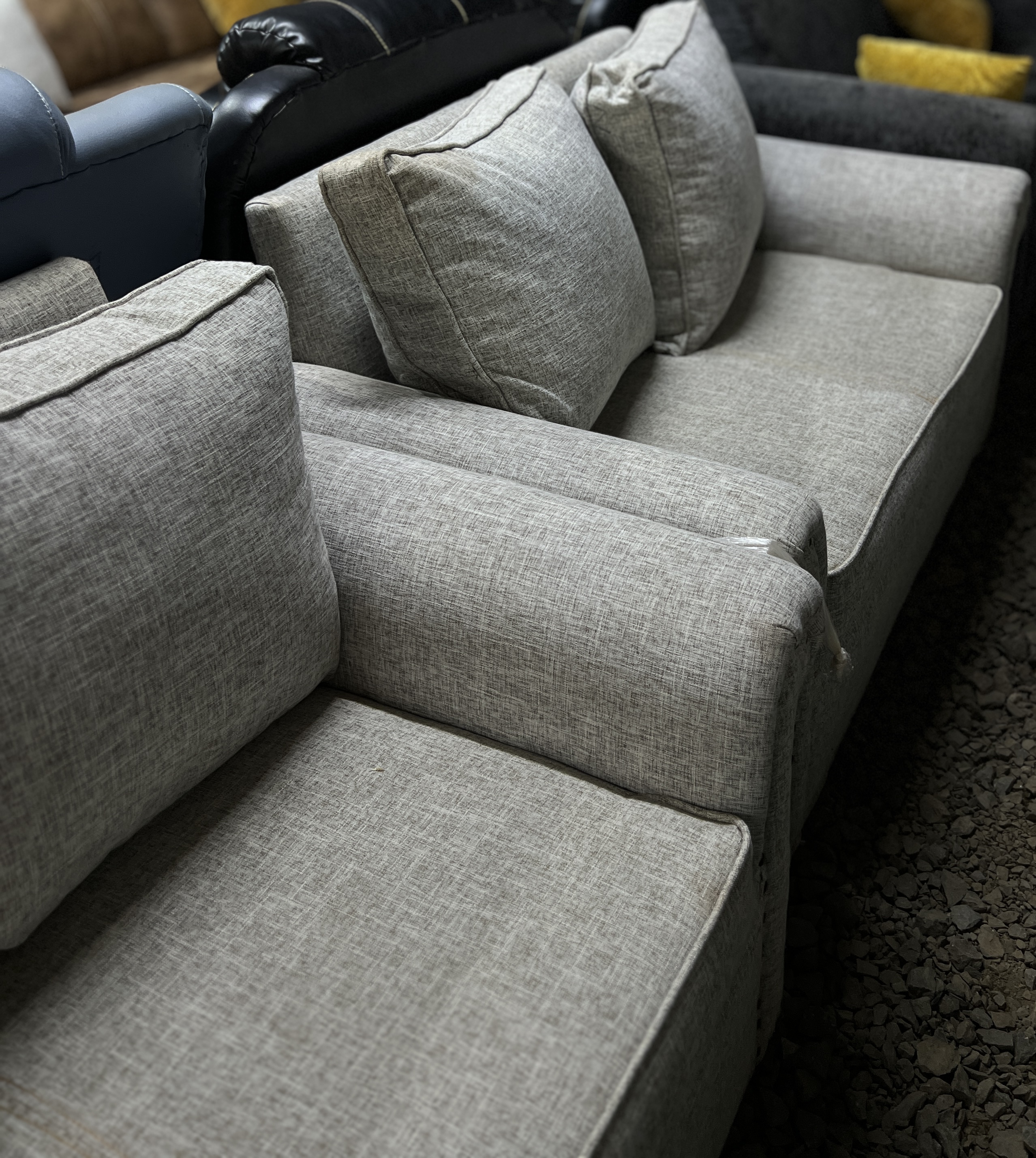 Grey seven-seater